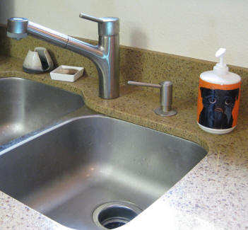 Perfect accent for any sink area.